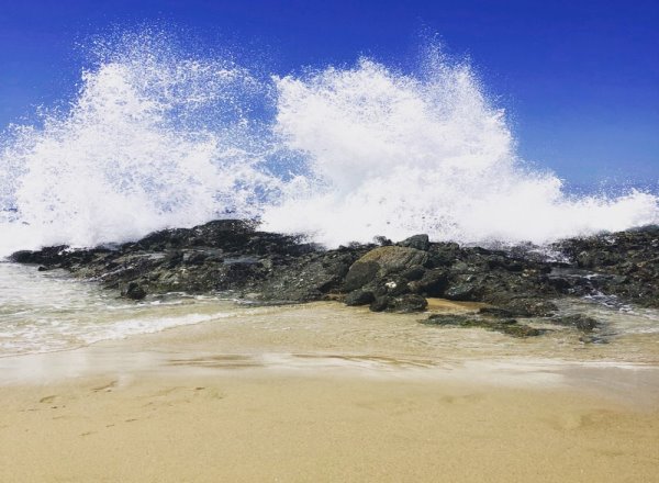 Thousand Steps Beach Splashes